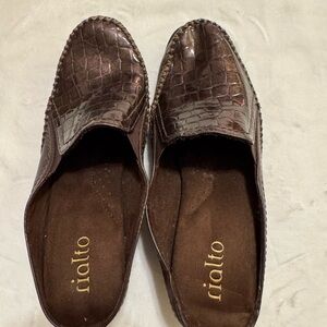 Rialto Women’s Brown Loafers